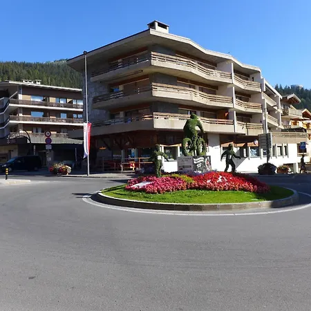 Apartment Apartment Rond-Point By Interhome Crans-Montana