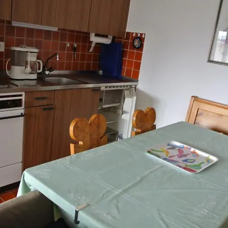 Rond-point Apt- 17 By Interhome * Crans-Montana