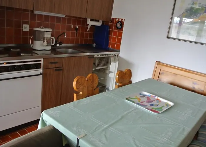 Rond-point Apt- 17 By Interhome * Crans-Montana