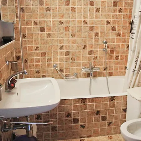 Rond-point Apt- 17 By Interhome Apartman